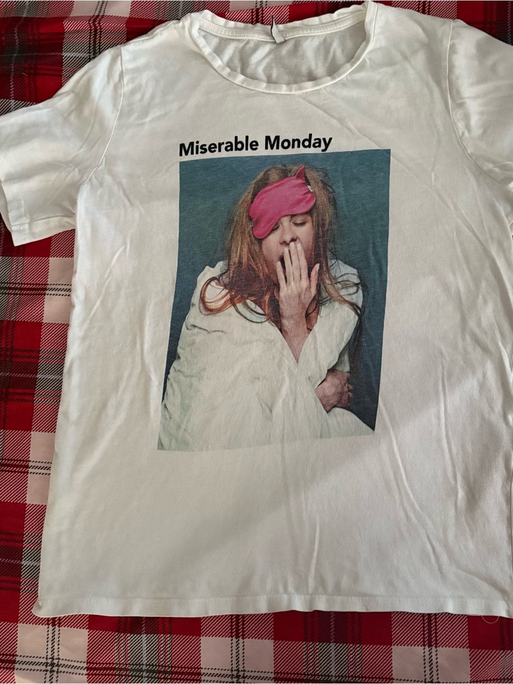 Only White Crewneck Tshirt